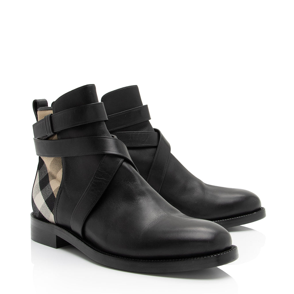 Burberry House Check Calfskin Ankle Boots - Size 9 / 39 (SHF-23322)