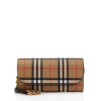 Burberry House Check Henley Chain Wallet (SHF-OabVyk)