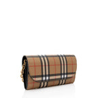 Burberry House Check Henley Chain Wallet (SHF-OabVyk)