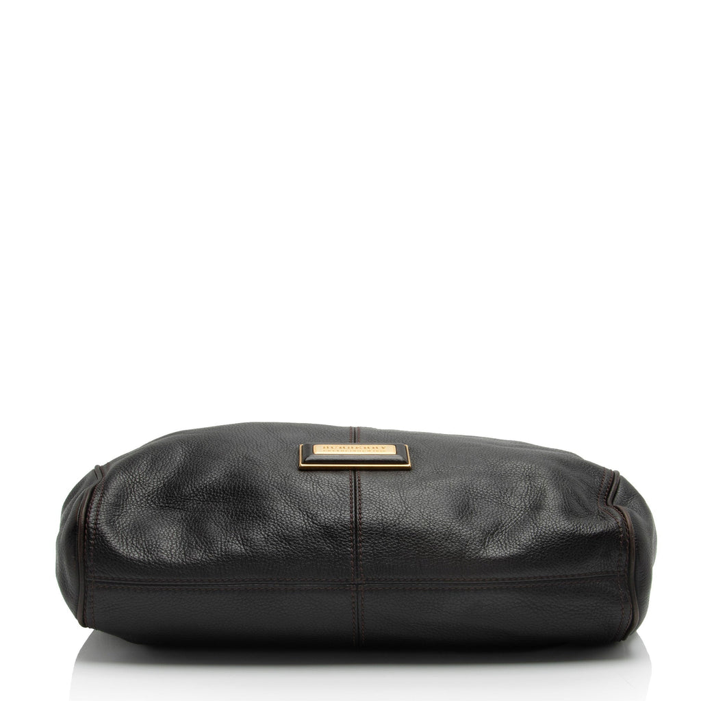 Burberry Leather Belted Tote (SHF-qVb30x)