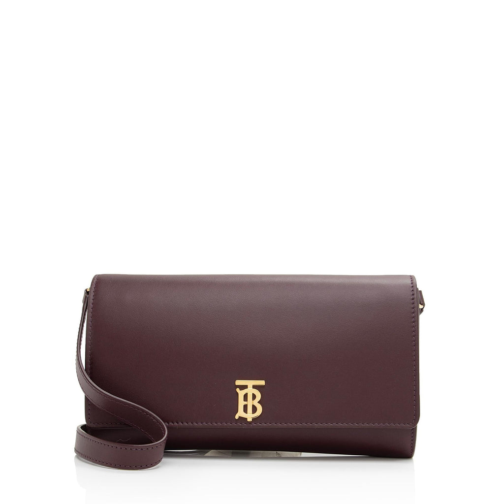 Burberry Leather Hannah Wallet on Strap (SHF-r1Okod)