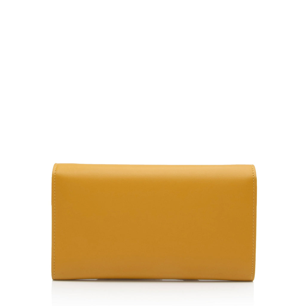 Burberry Leather Hazelmere Wallet on Strap (SHF-hVhkN8)