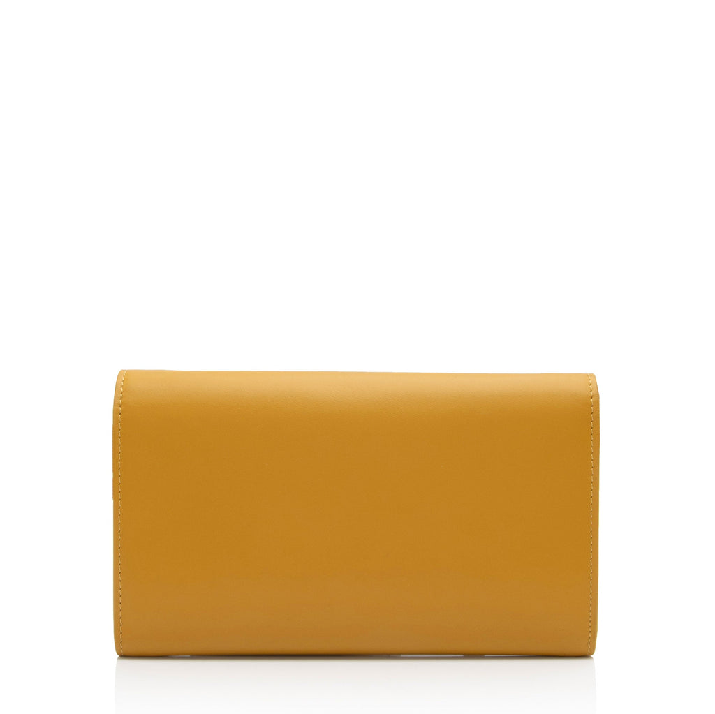 Burberry Leather Hazelmere Wallet on Strap (SHF-PITQIN)