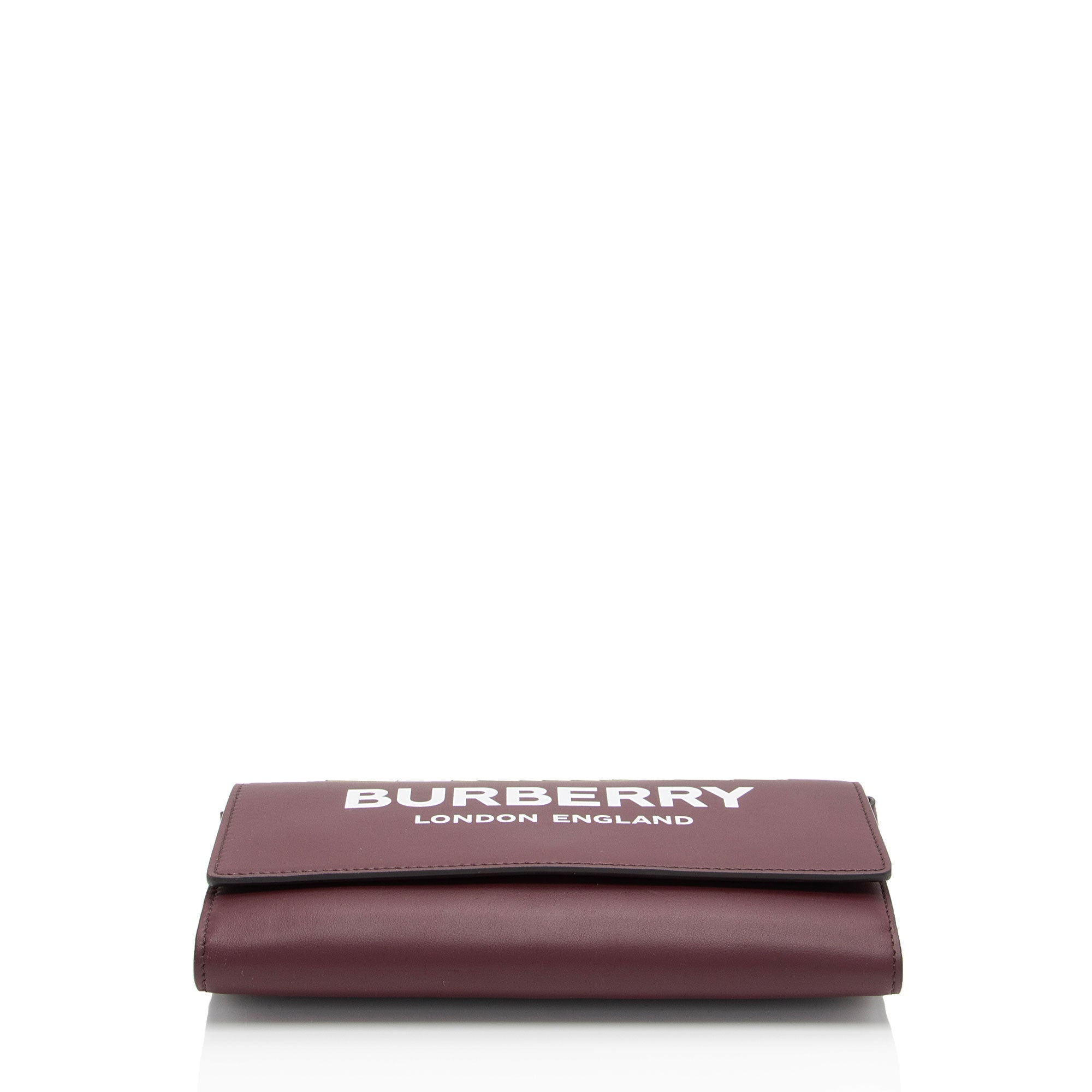 Burberry Leather Hazelmere Wallet on Strap (SHF-Xd3EZ4)