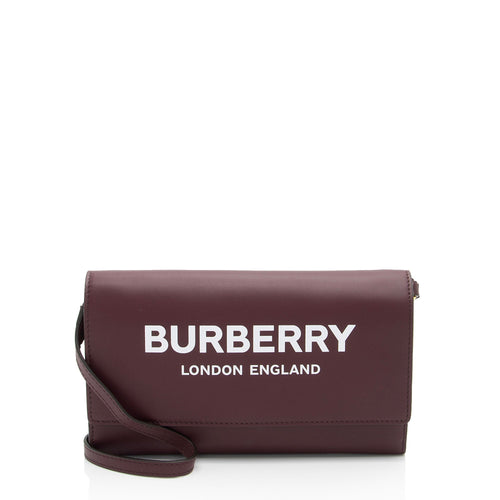 Burberry Leather Hazelmere Wallet on Strap (SHF-Xd3EZ4)