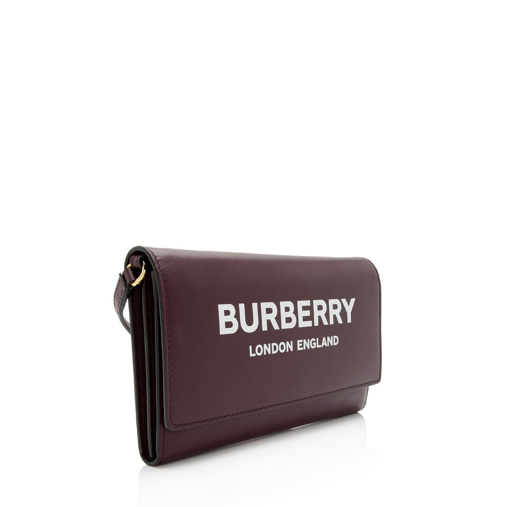 Burberry Leather Hazelmere Wallet On Strap (SHF-ggIvOR)