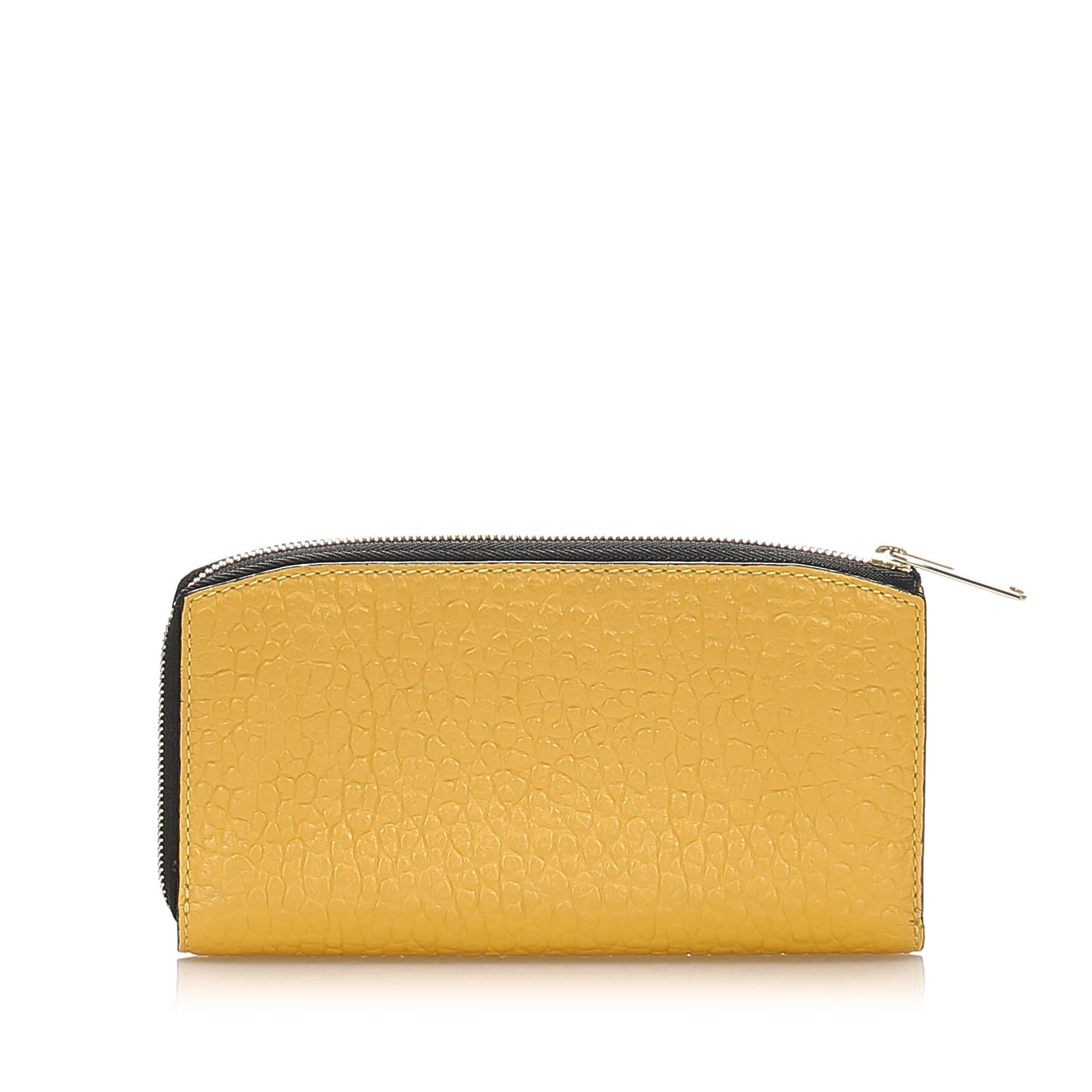 Burberry Madison Leather Long Wallet (SHG-15137)