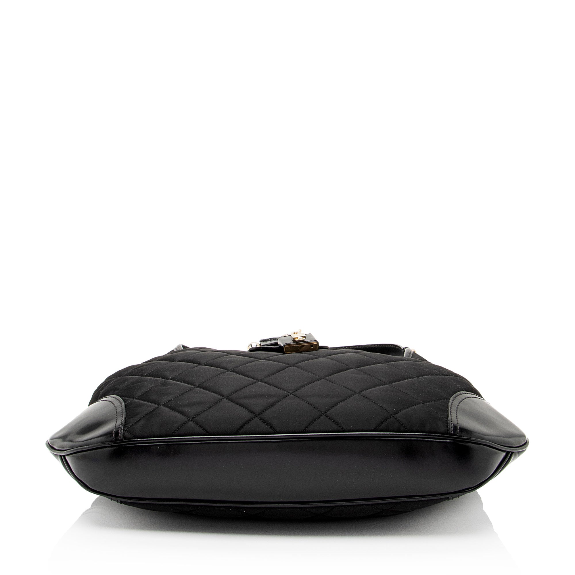 Burberry Quilted Nylon Brooke Hobo (SHF-BNs7Ro)