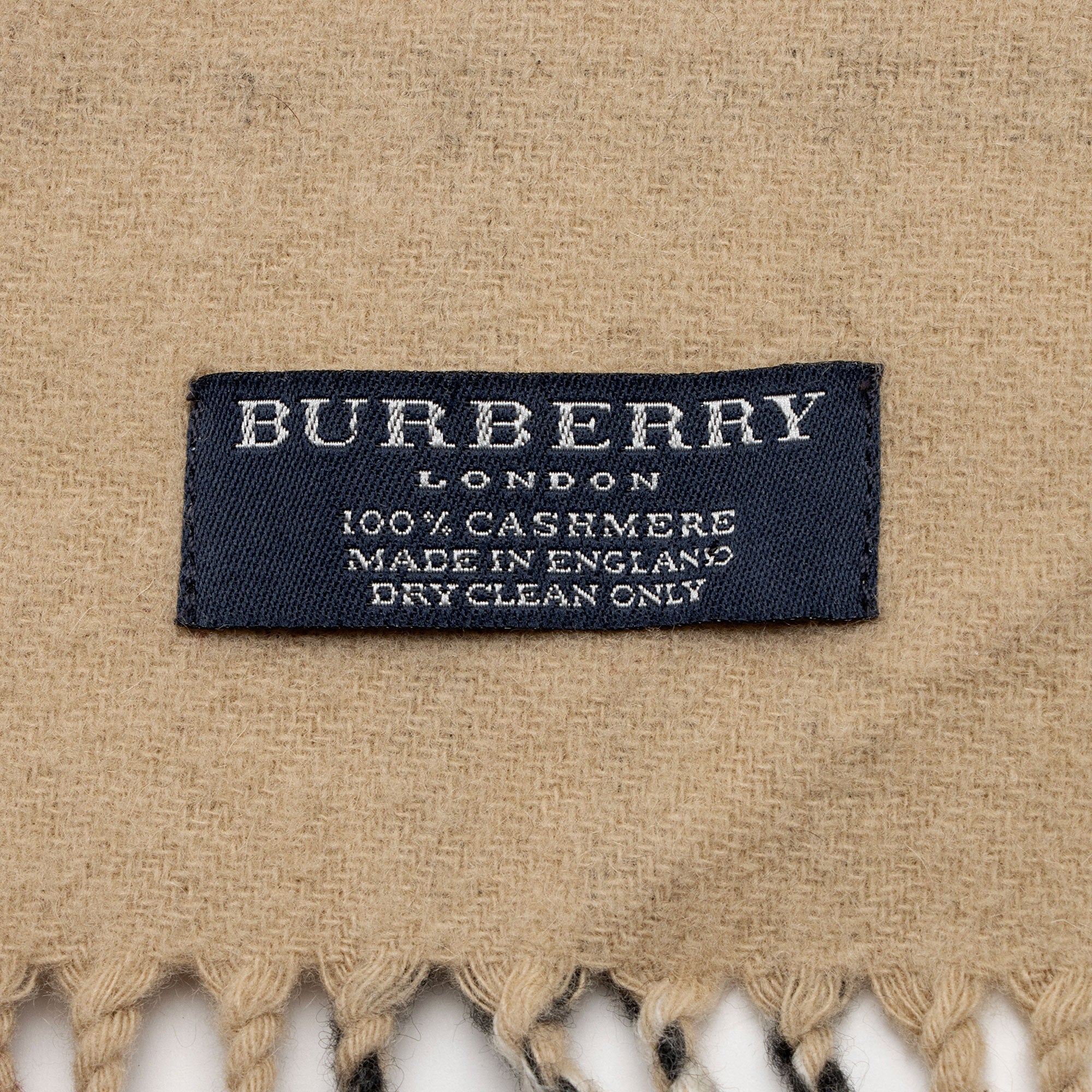Burberry Vintage Cashmere Check Scarf (SHF-mHzquU)