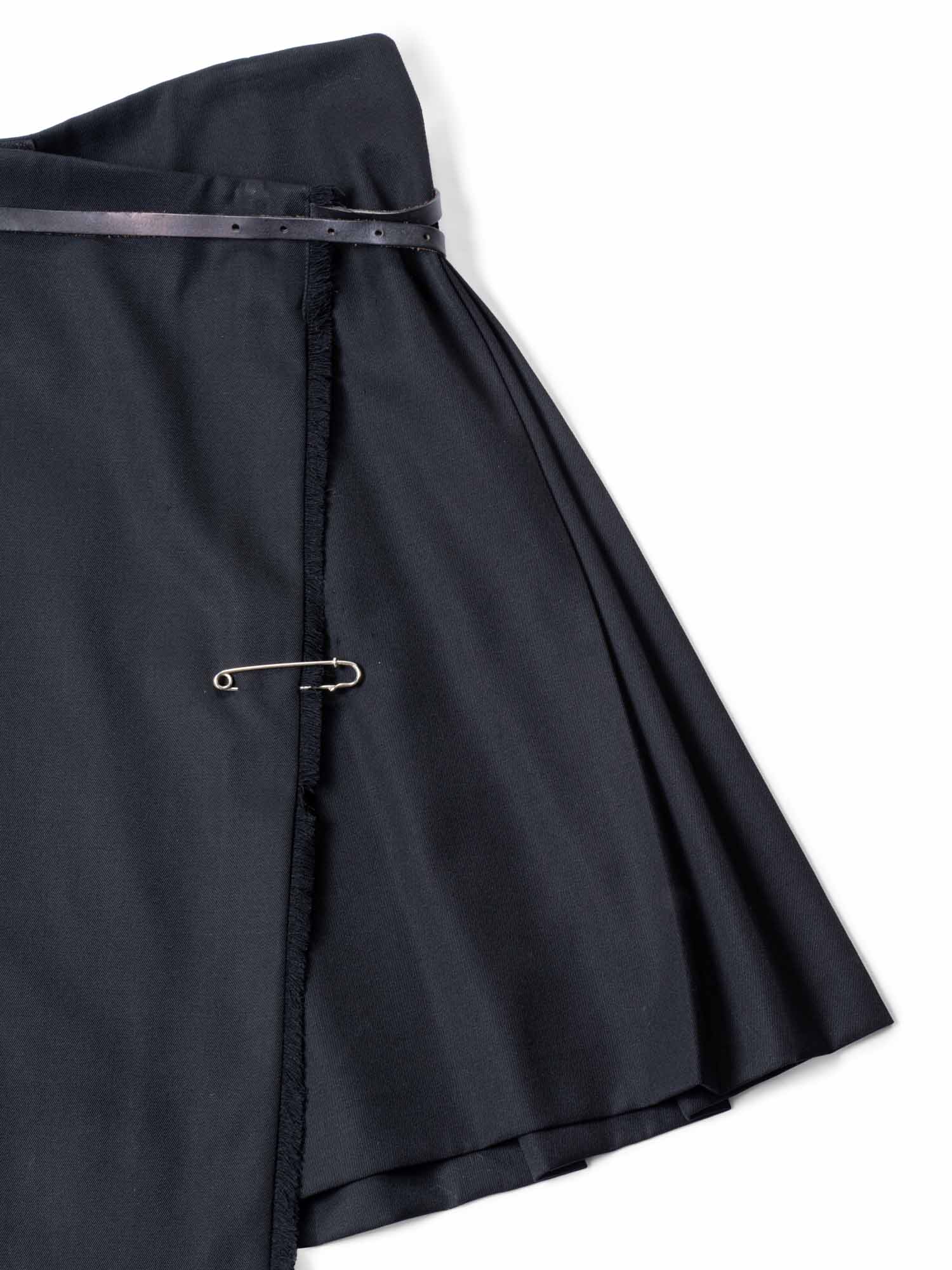 Burberry Wool Belted Pin Pleated Fringe Skirt Black