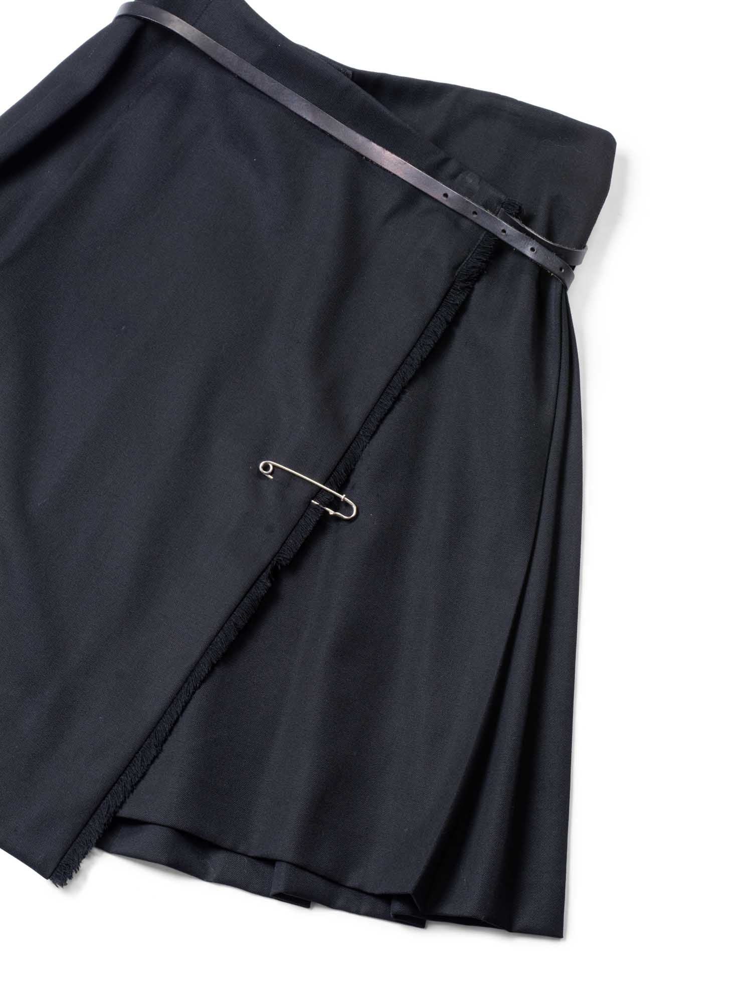 Burberry Wool Belted Pin Pleated Fringe Skirt Black