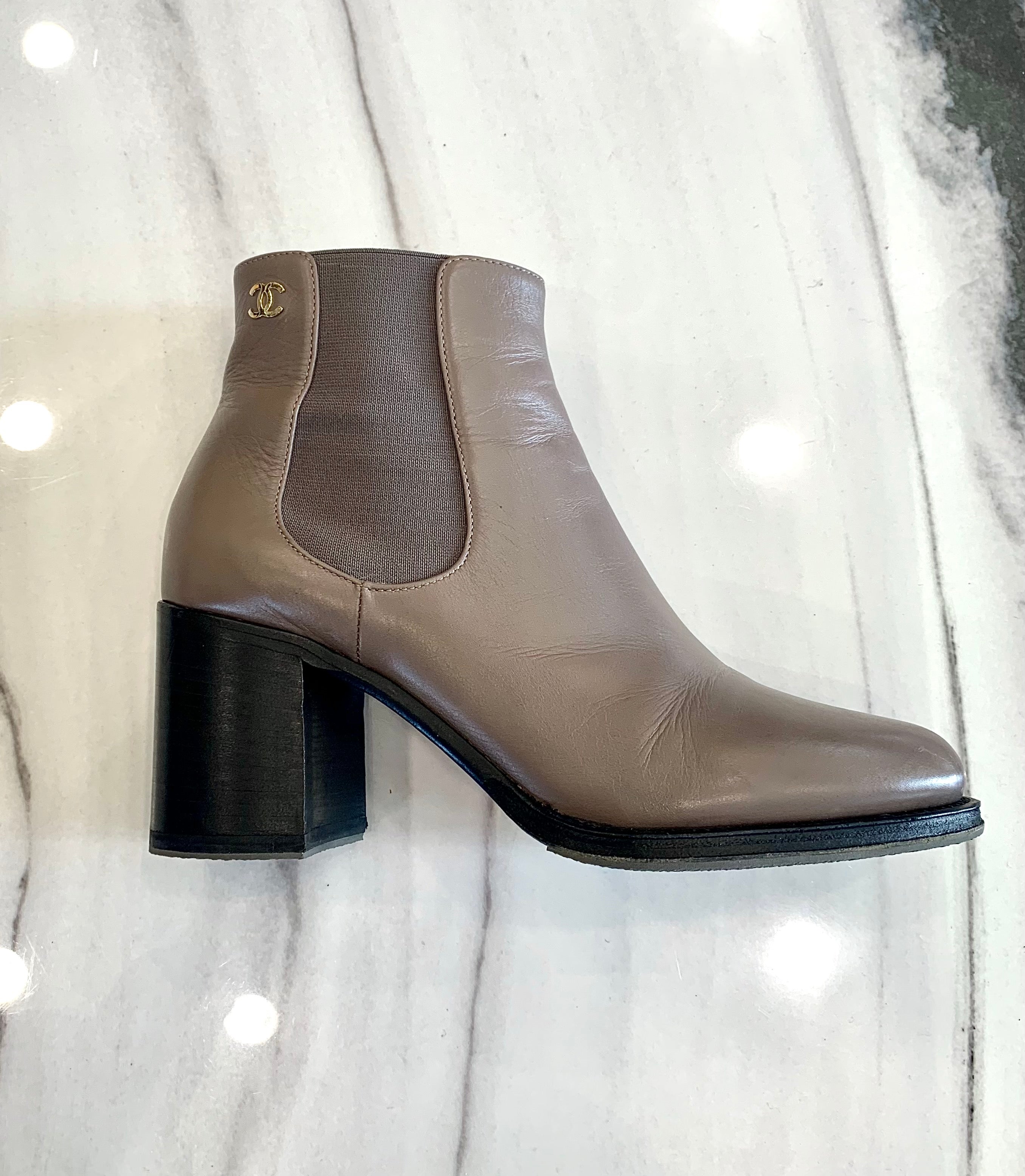 CHANEL BROWN LEATHER CHUNKY HEEL BOOTS