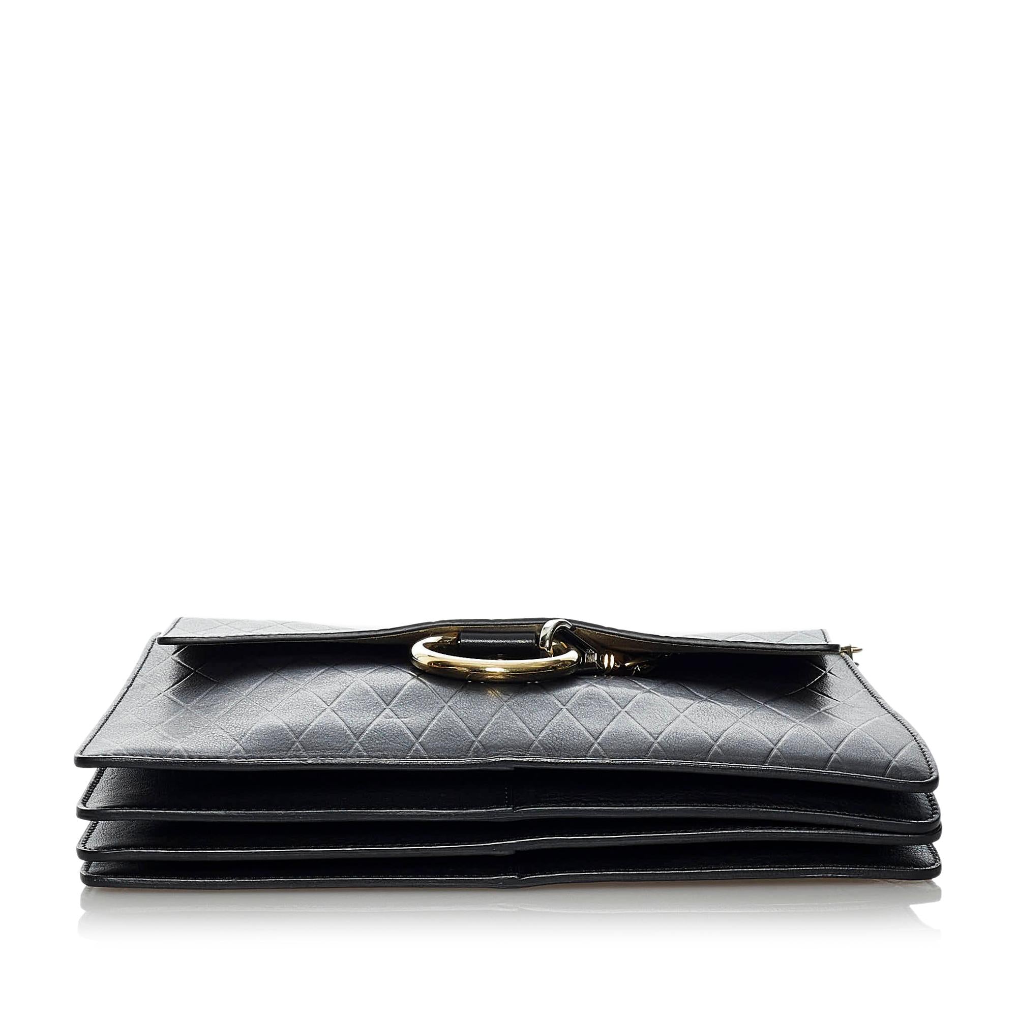 Chloe Faye Quilted Leather Shoulder Bag (SHG-33784)