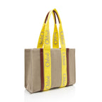 Chloe Linen Canvas Woody Medium Tote (SHF-7T4STp)