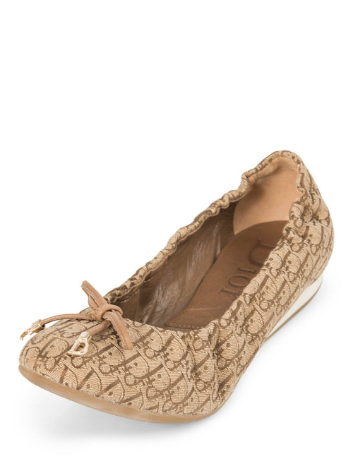Christian Dior Oblique Logo Embroidered Ballet Flats Beige