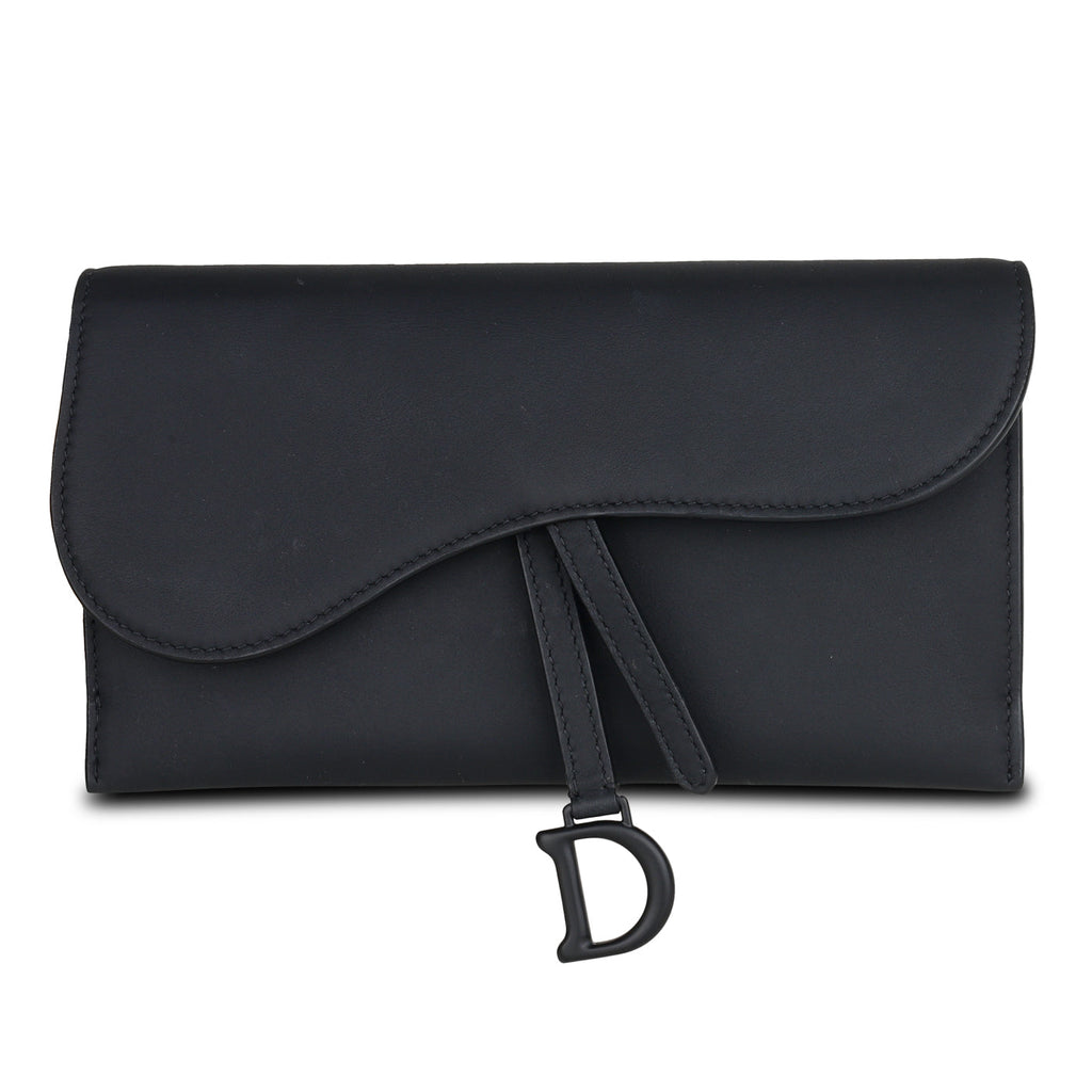 Dior Saddle Wallet On Chain