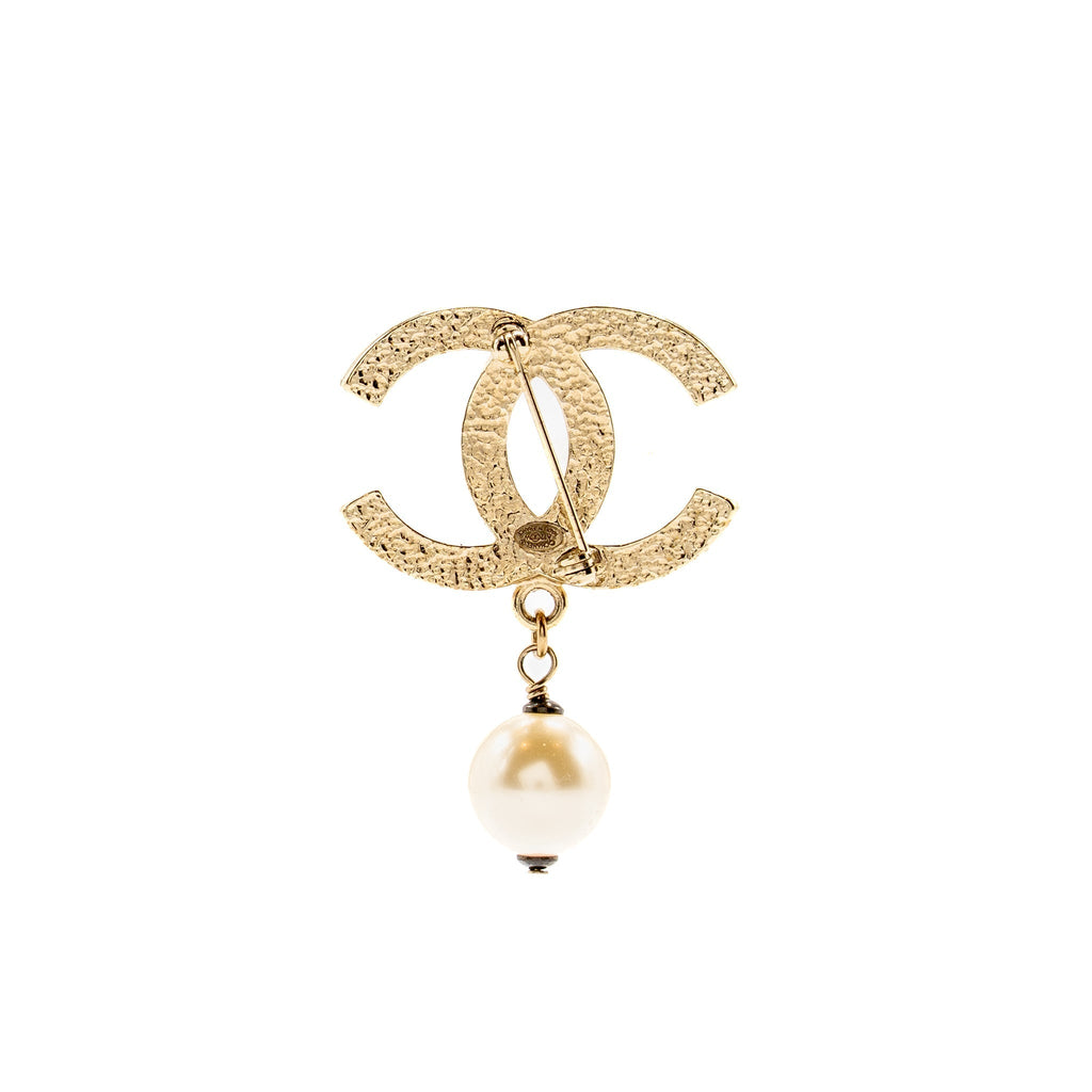 Chanel CC Brooch Pearl Drop Light Gold Tone