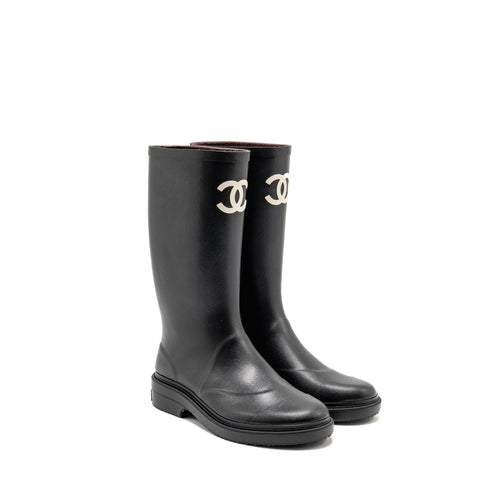 Chanel Size 39 25B High Boots Caoutchouc Black