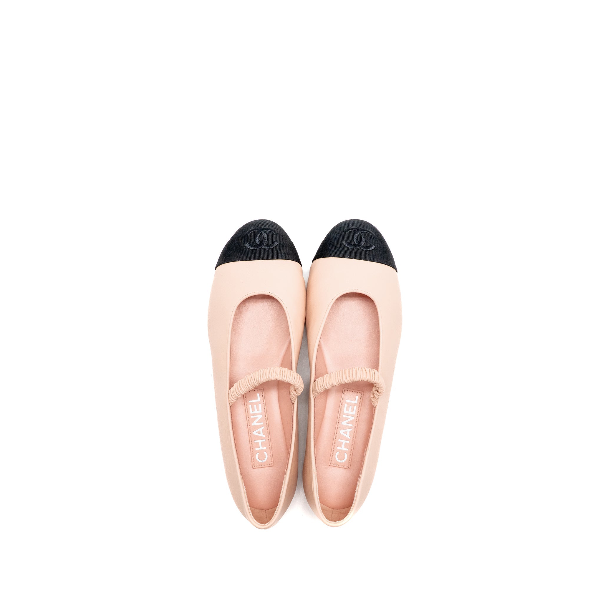 Chanel Size 36 24C Mary Janes Ballet Flats Lambskin Light Pink/Black and Logo Leg Warmers Cotton Light Pink (Sell in a set)