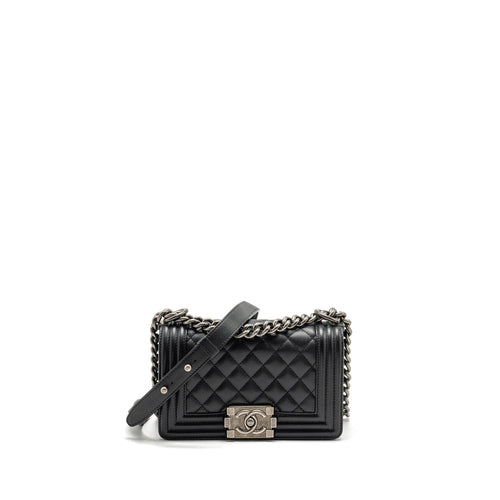 Chanel Small Boy Bag Caviar Black SHW (Microchip)