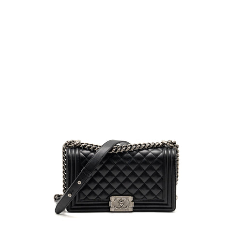 Chanel Medium Boy Bag Caviar Black SHW (Microchip)