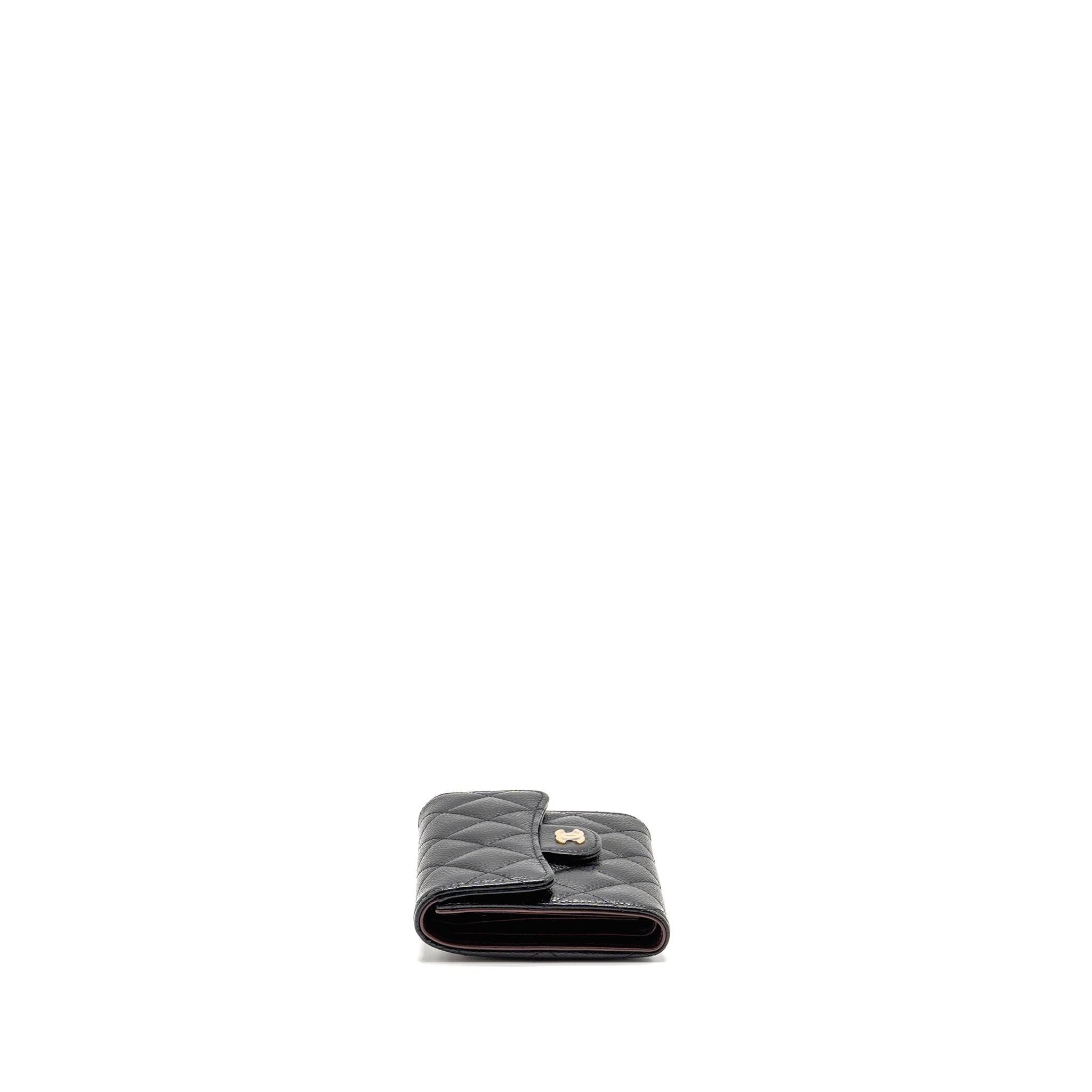 Chanel Small Classic Compact Wallet Caviar Black GHW (Microchip)