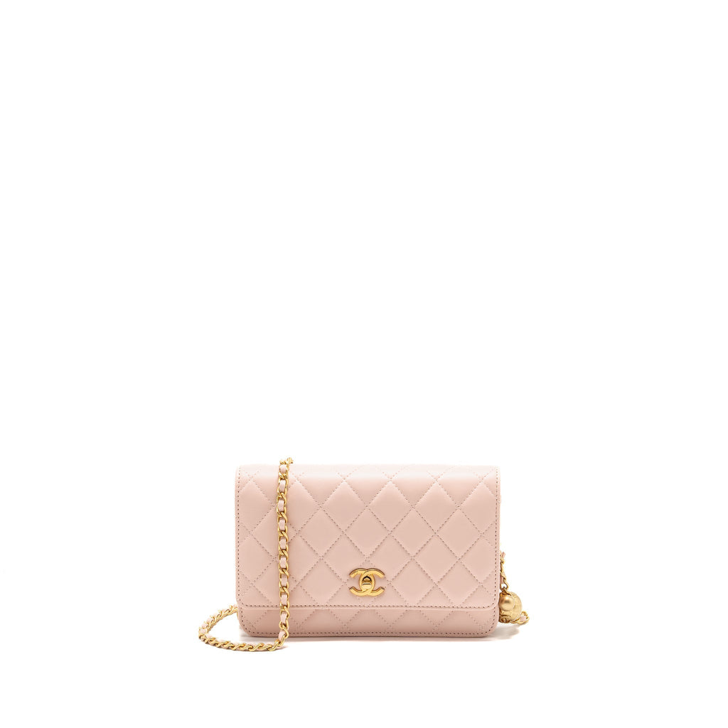 Chanel Pearl crush wallet on chain lambskin light pink GHW (Microchip)