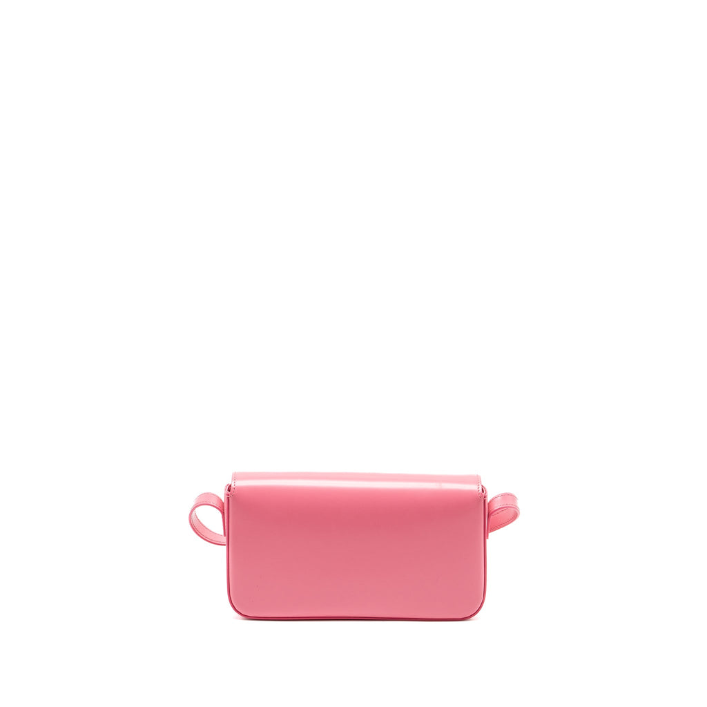 CELINE Triomphe Shoulder Bag Shiny Calfskin Flamingo