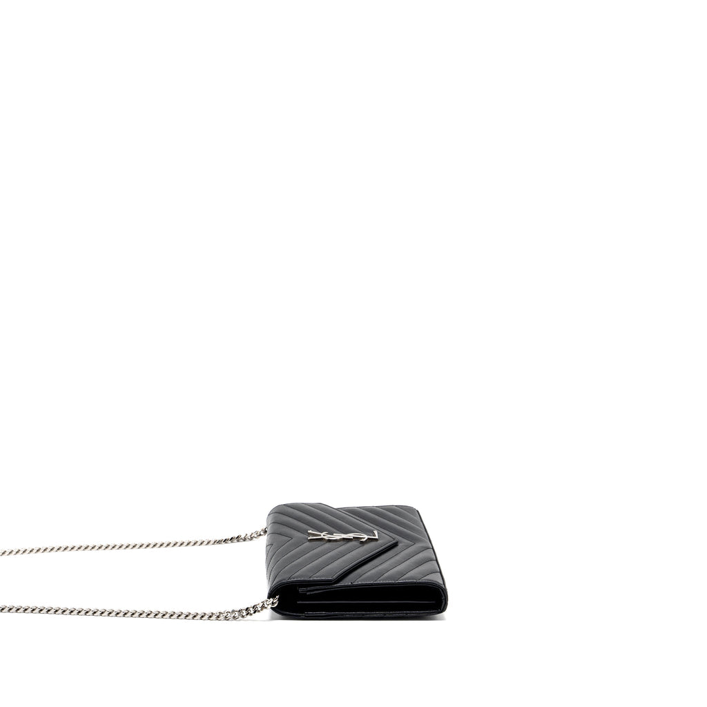 SAINT LAURENT ENVELOP CHAIN BAG GRAINED CALFSKIN BLACK SHW