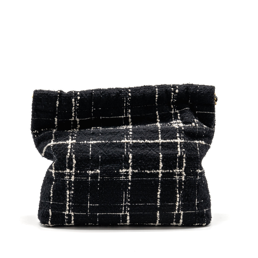 Chanel Medium 22 Bag Quilted Tweed Black / Multicolour GHW (Microchip)