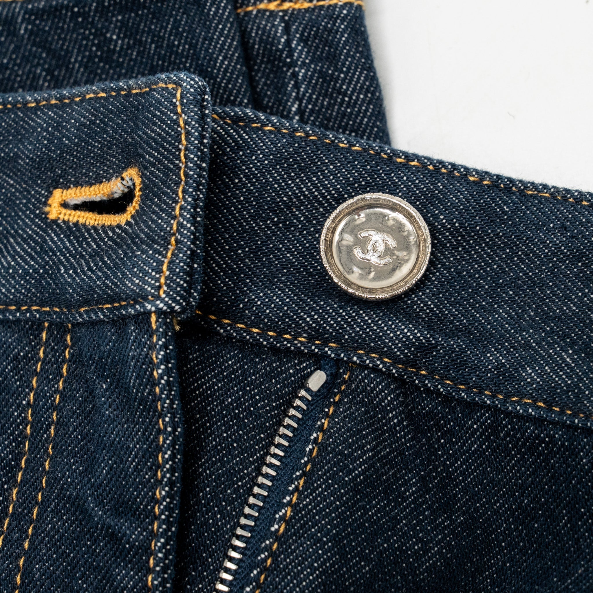 Chanel Size 40 CC Logo Washed Out Denim Jeans Cotton Dark Blue