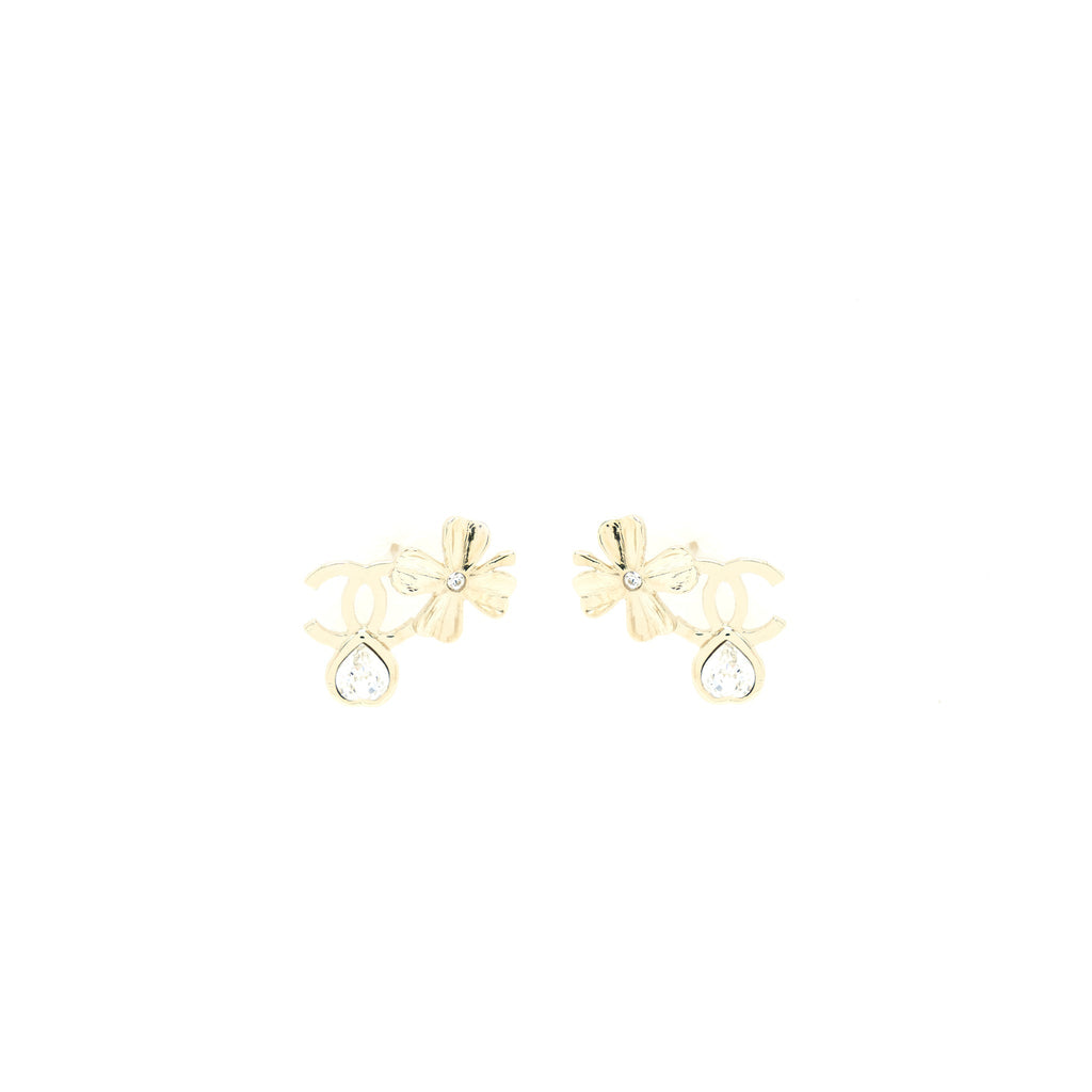Chanel 22S CC Logo And Clover Earrings Light Gold Tone