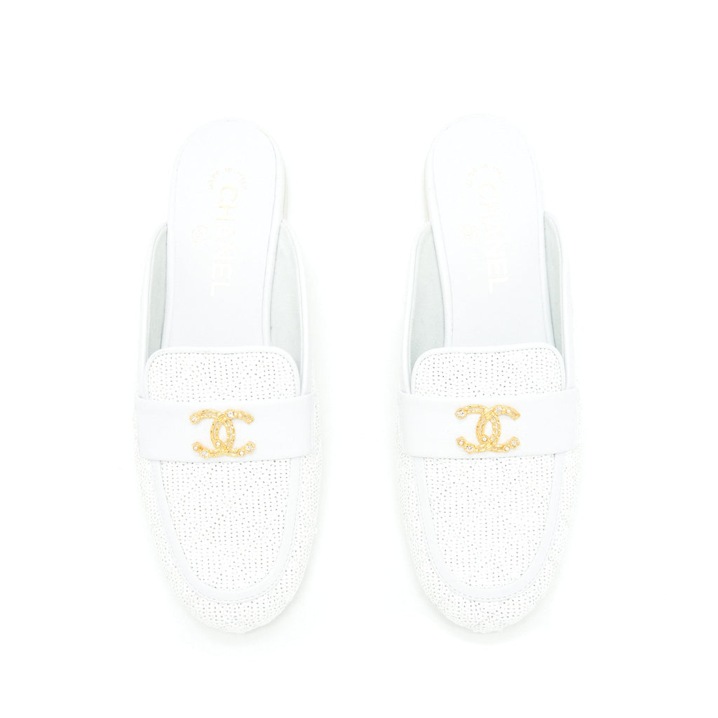 Chanel Size 38 CC Logo Sequins Lambskin Mule White GHW