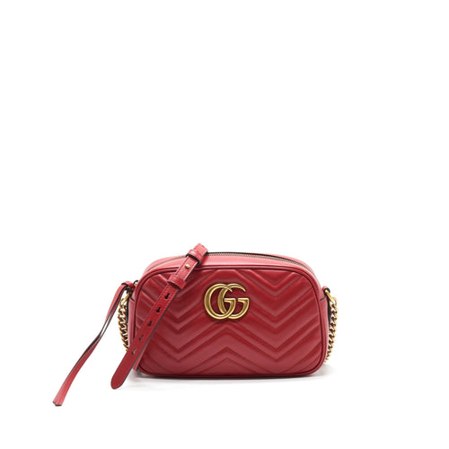 Gucci Marmont Camera Bag in Red
