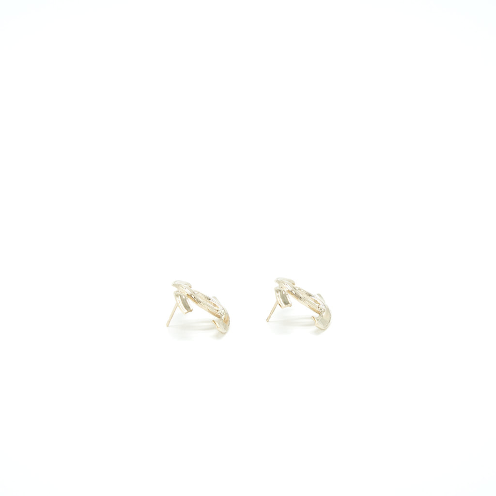 Chanel 22S CC Logo Large Model Earrings Light Gold Tone