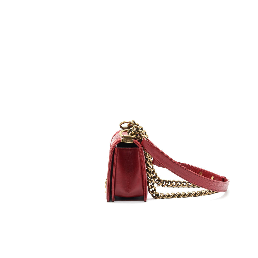 CHANEL GLAZED CALFSKIN SMALL LE BOY BAG IN RED GHW