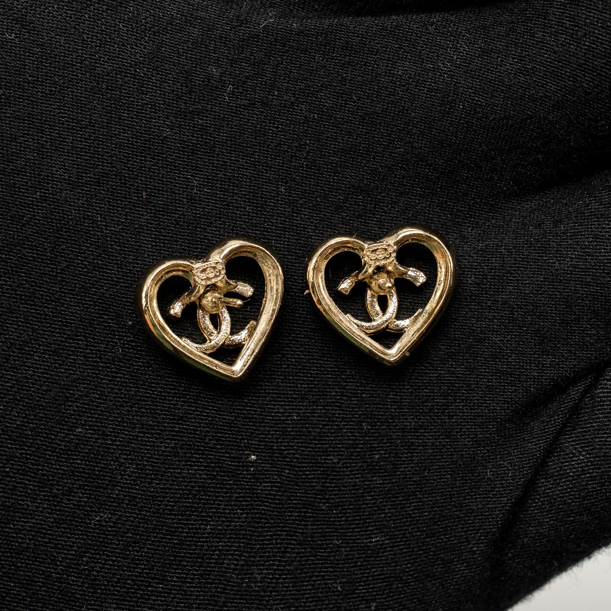 Chanel Heart and CC earrings light gold tone