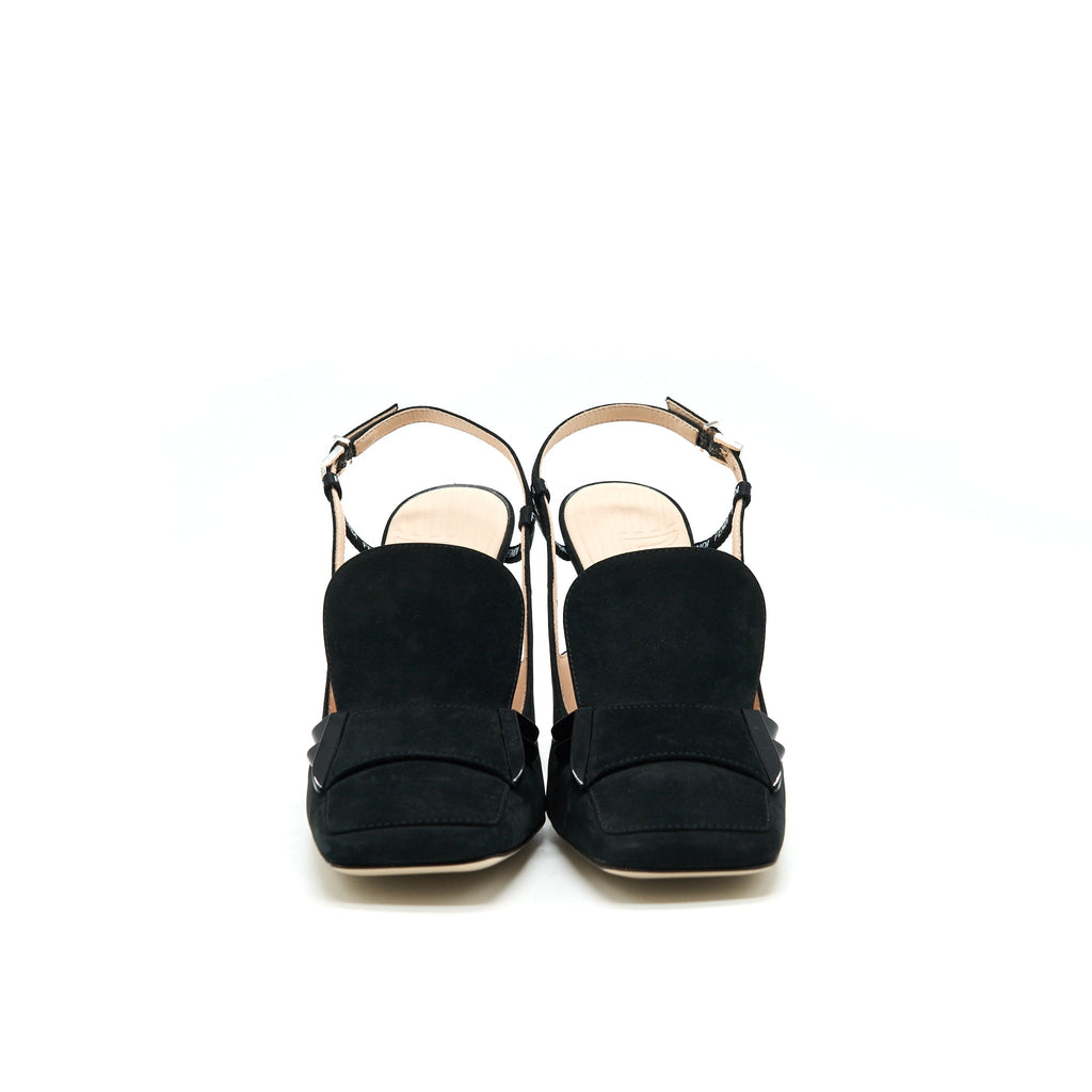 Fendi Size 37 FFreedom Pumps