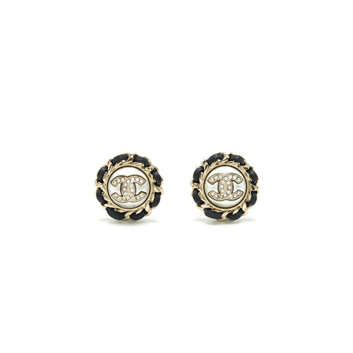 Chanel 22P Round Ear Clip LGHW