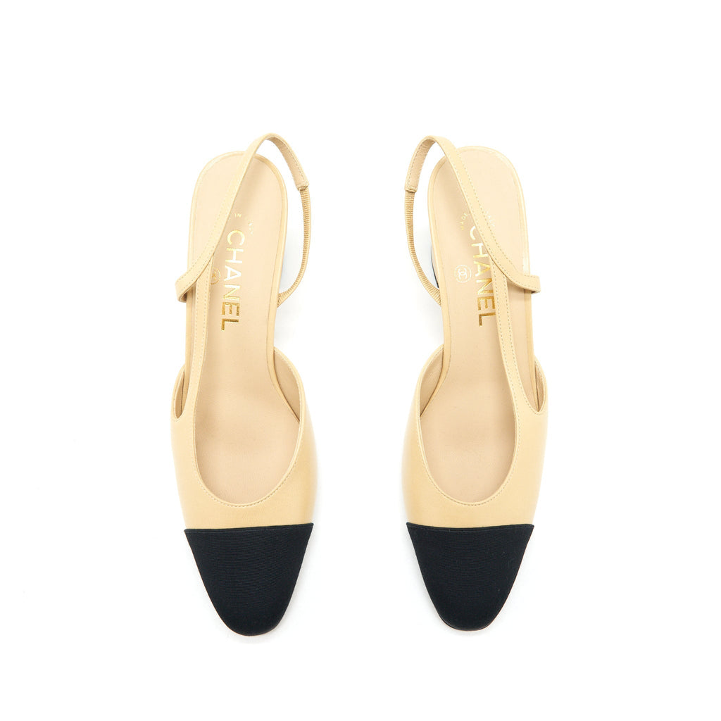 Chanel size 39 Slingback Pumps Beige / Black