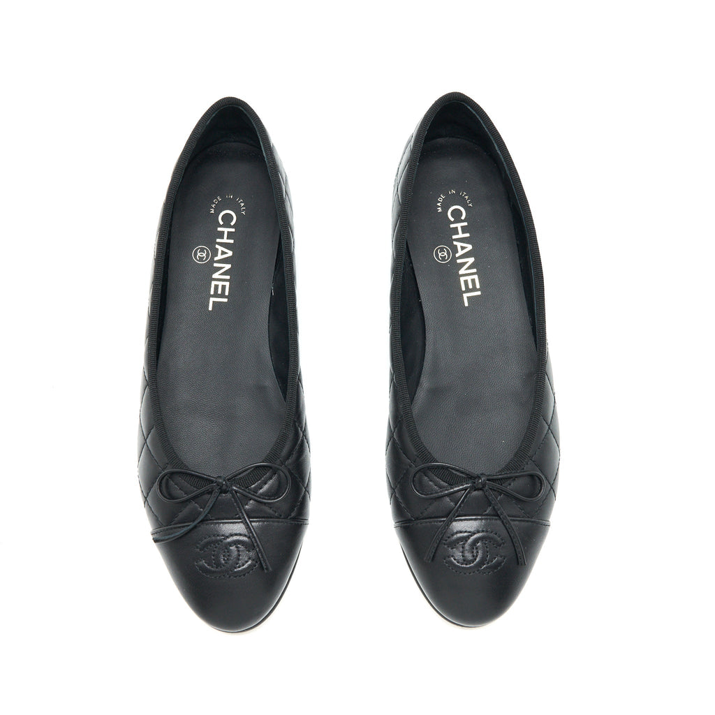 Chanel Size 39 ballerina Flat Shoes Black