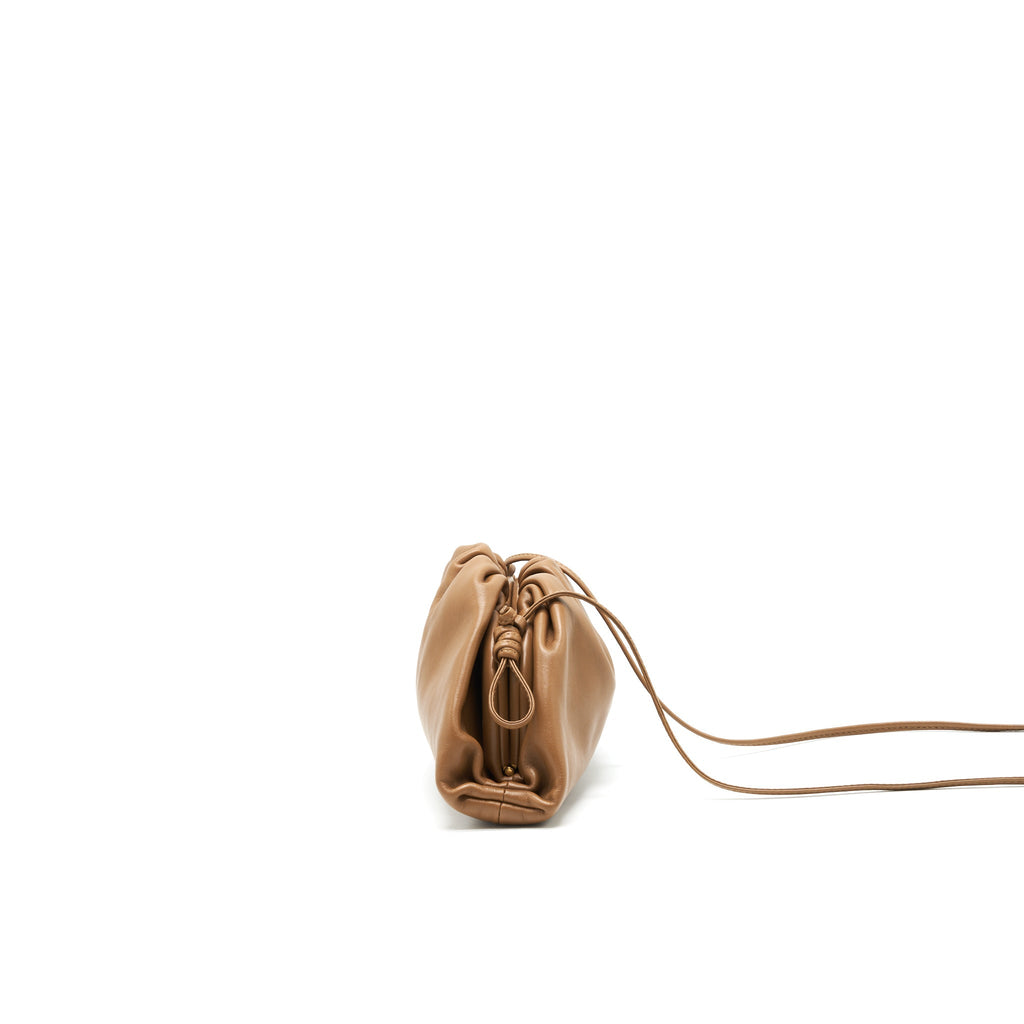 BOTTEGA VENETA MINI POUCH IN CARAMEL
