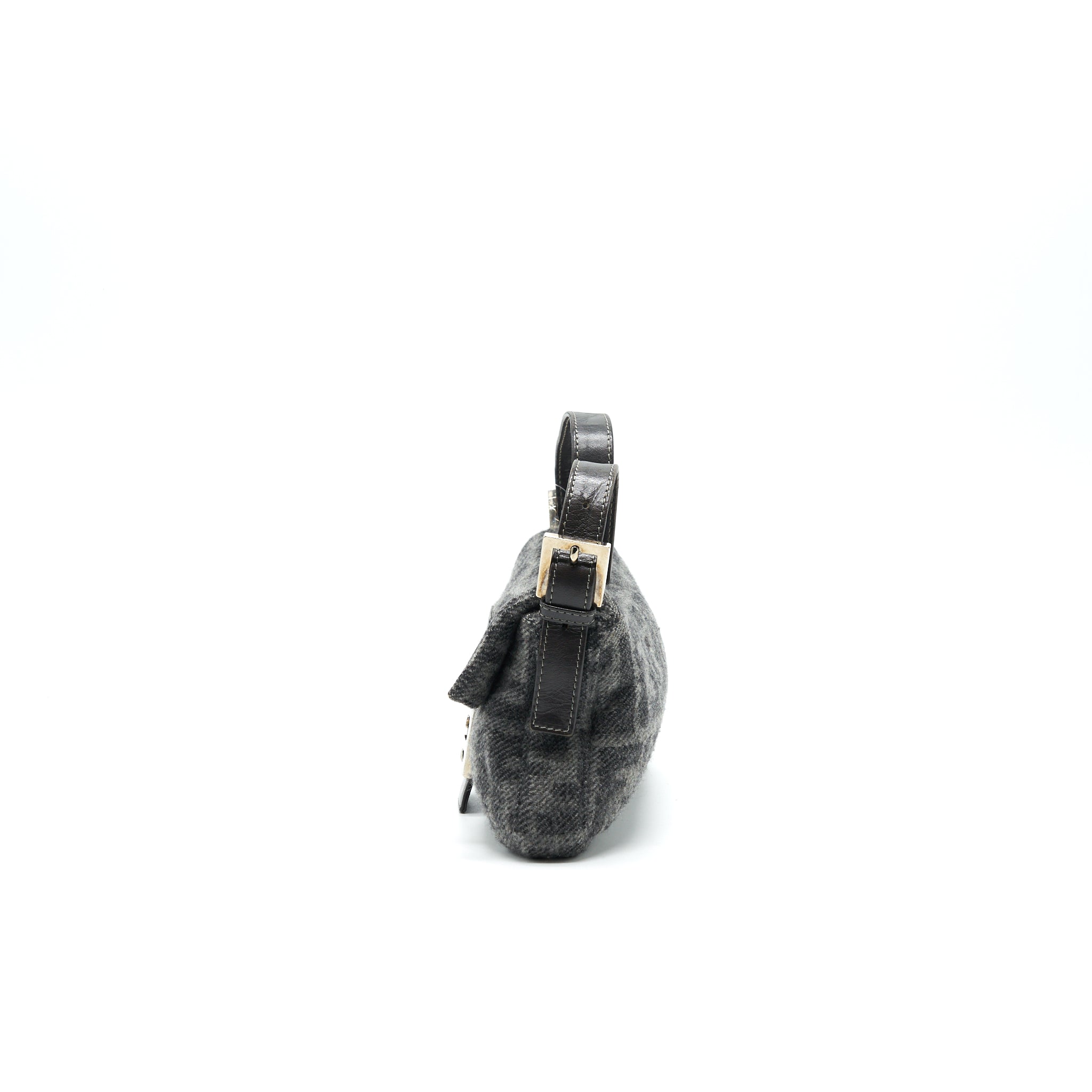 FENDI BAGUETTE IN SOFT TWEED GREY