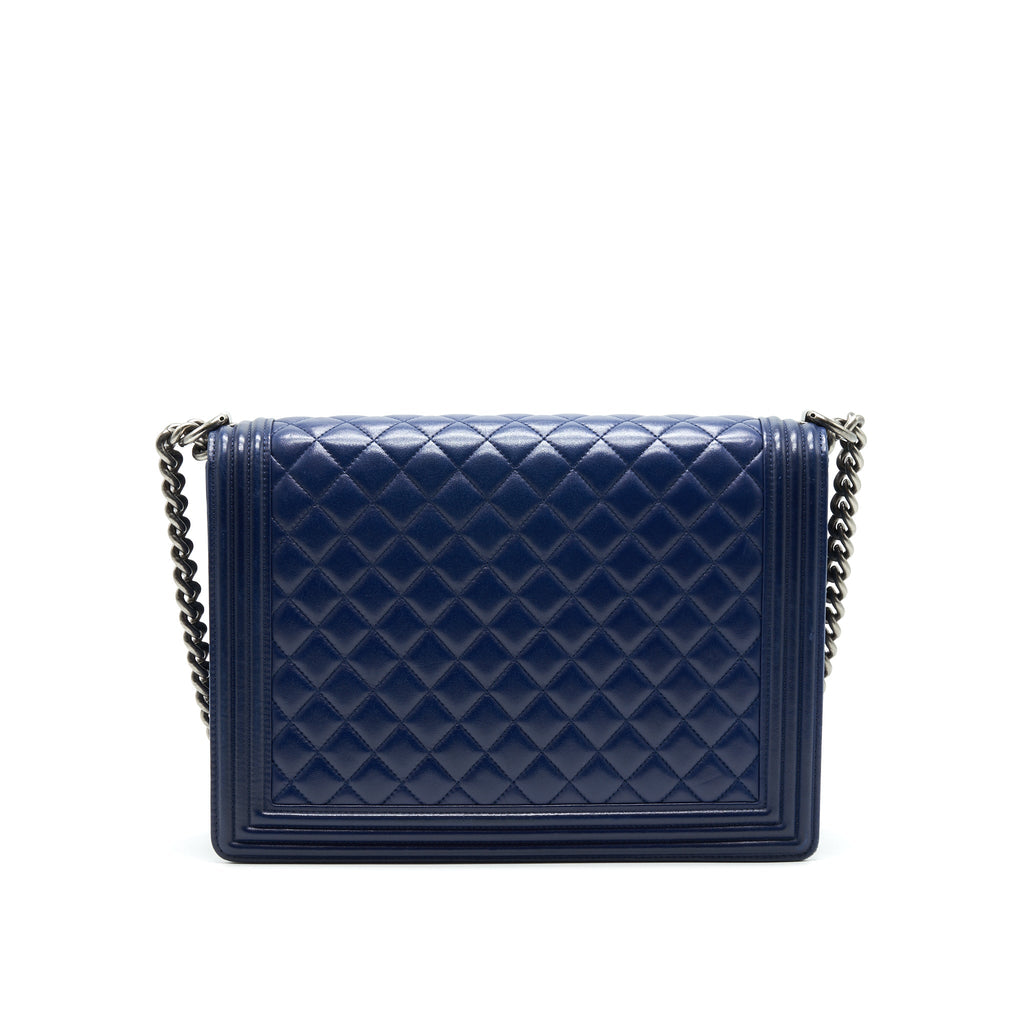 CHANEL LARGE LE BOY NAVY SHW