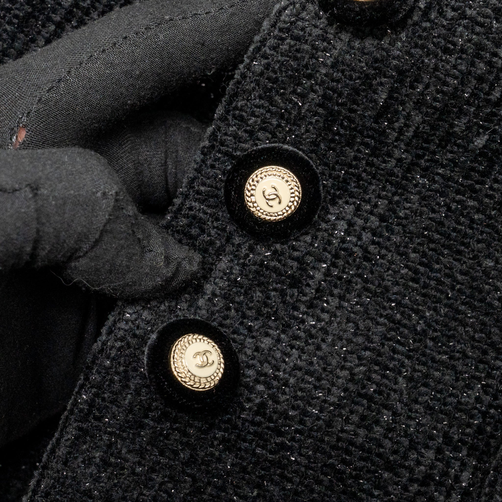 Chanel Size 36 20A Runway Matiers D’art Feather Trim Jacket Wool black