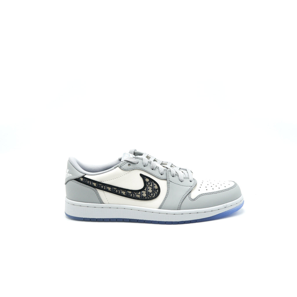 DIOR X AIR JORDAN US Size10 1 RETRO LOW DIOR SNEAKER