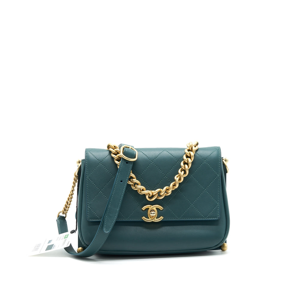 CHANEL FLAP BAG IN DARK TURQUOISE IN GHW