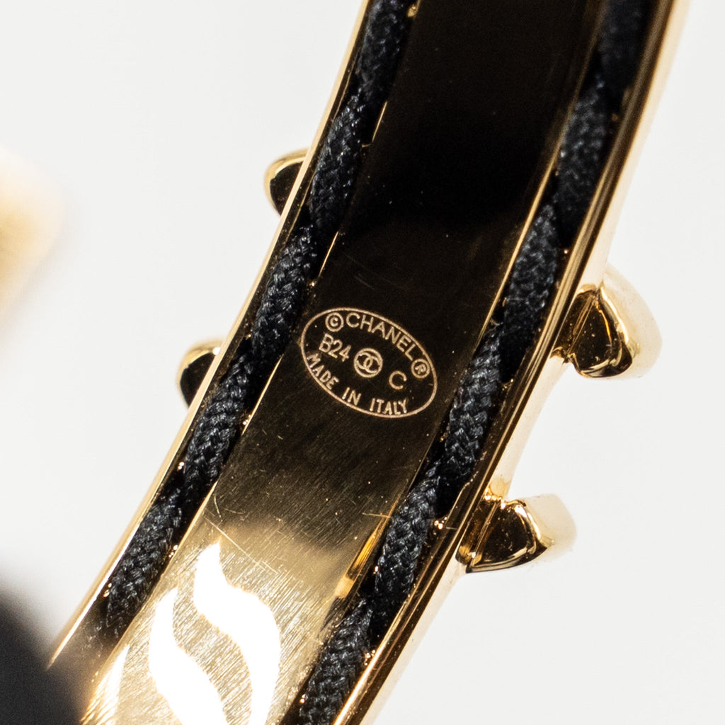 Chanel Enamel mini CC Logo Hoop Earrings Light gold tone