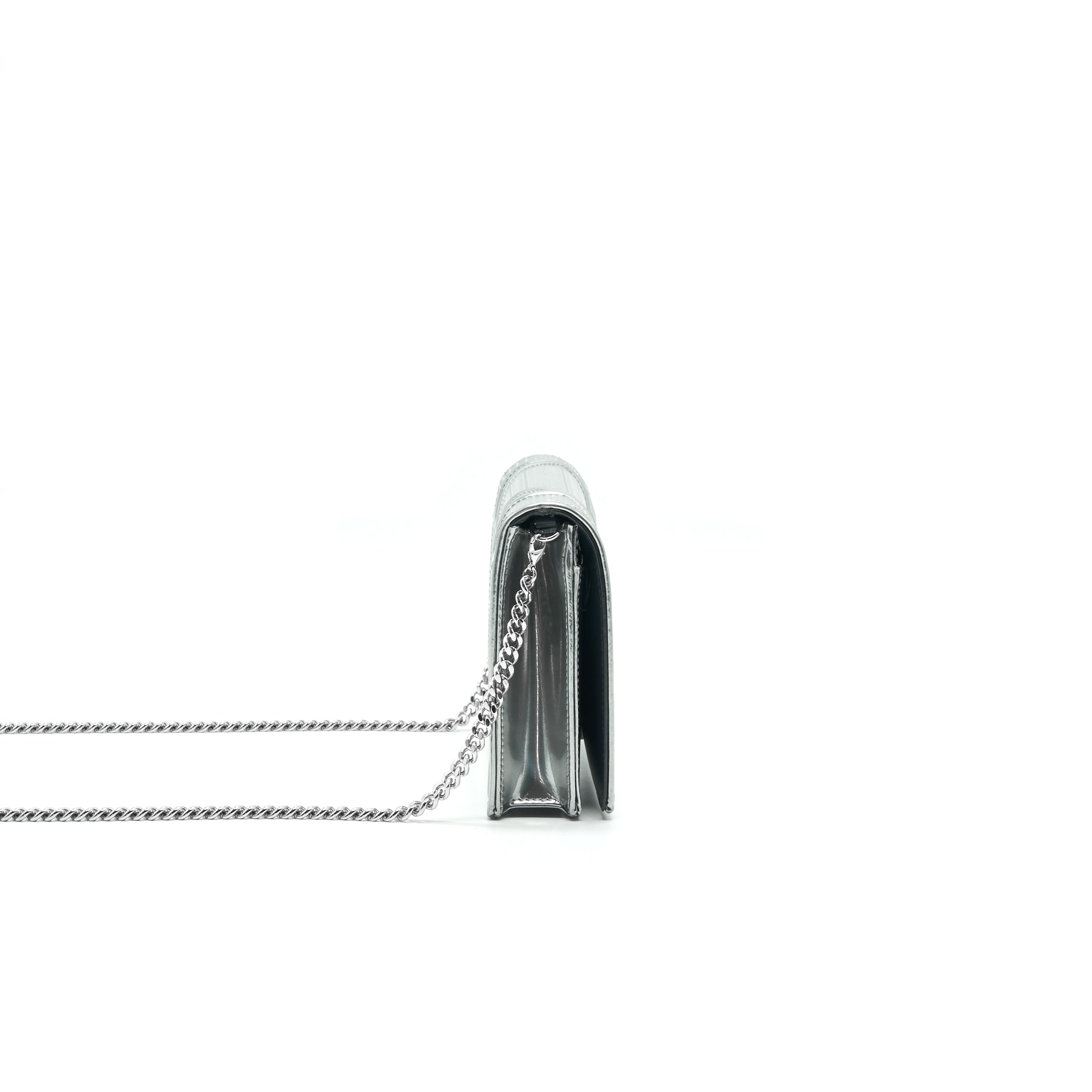 DIOR DIORAMA WALLET ON CHAIN SILVER