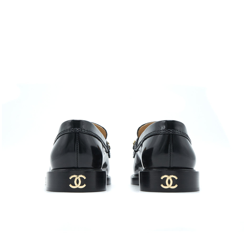 Chanel size35 Loafer Patent leather black LGHW